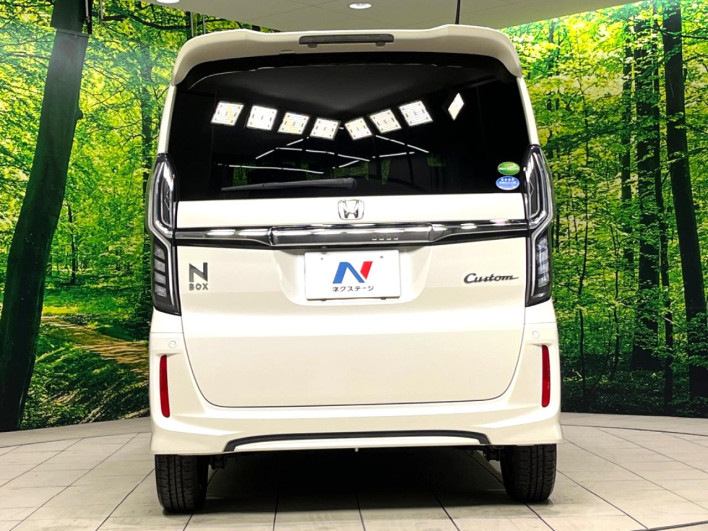 2018 Honda N-BOX CUSTOM DBA-JF3 (UW-6a150ee6ec392)[7]