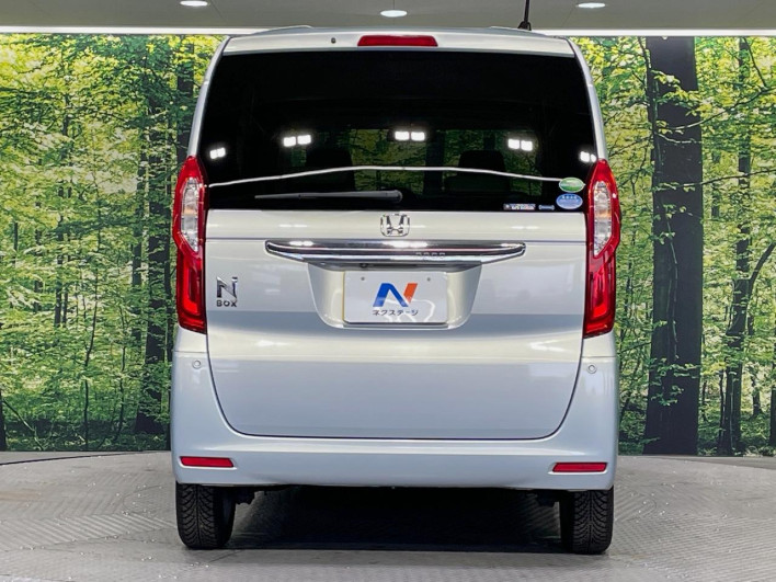2019 Honda N-BOX DBA-JF3 (UW-6a150ee97da1e)[17]
