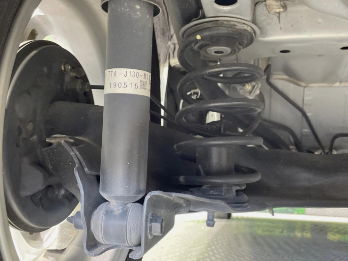 2019 Honda N-BOX DBA-JF3 (UW-6a150ee97da1e)[21]