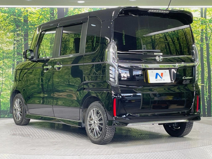 2022 Honda N-BOX CUSTOM 6BA-JF3 (UW-6a150ef13c274)[17]