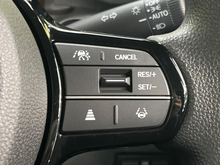2024 Honda N-BOX CUSTOM 6BA-JF5 (UW-6a150ef52220f)[14]