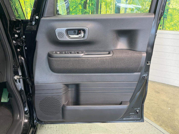 2024 Honda N-BOX CUSTOM 6BA-JF5 (UW-6a150ef52220f)[6]