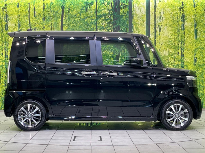 2024 Honda N-BOX CUSTOM 6BA-JF5 (UW-6a150ef529236)[15]