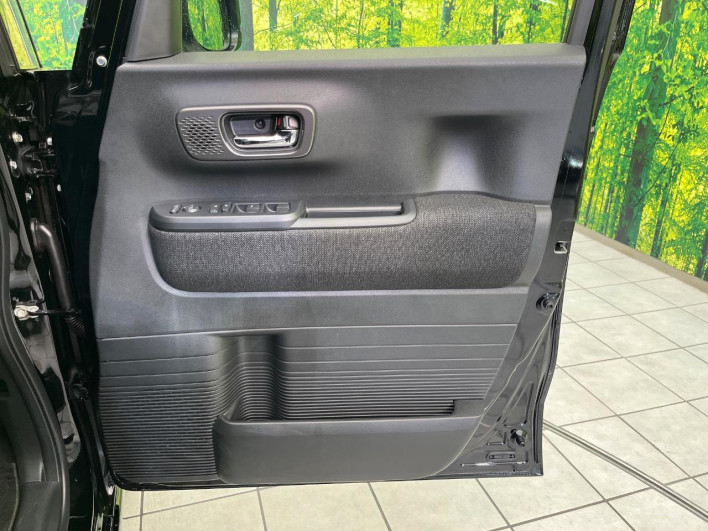 2024 Honda N-BOX CUSTOM 6BA-JF5 (UW-6a150ef529236)[28]