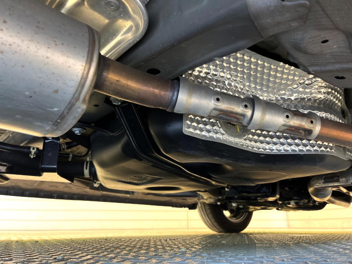 2024 Honda N-BOX CUSTOM 6BA-JF5 (UW-6a150ef6514b2)[20]