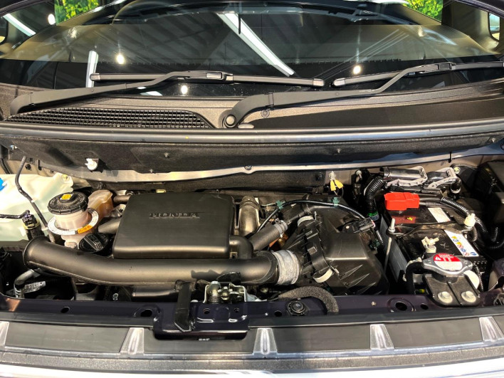 2024 Honda N-BOX CUSTOM 6BA-JF5 (UW-6a150ef6514b2)[4]