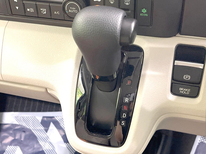2024 Honda N-BOX 6BA-JF5 (UW-6a150ef85b740)[28]