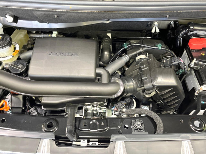 2026 Honda N-BOX CUSTOM 6BA-JF5 (UW-6a150efae330c)[4]