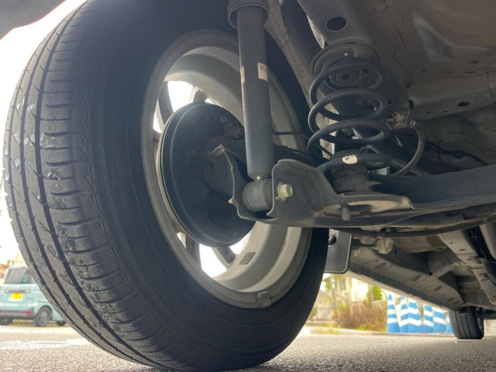 2016 Honda N-WGN Custom DBA-JH1 (UW-6a150f0118063)[17]
