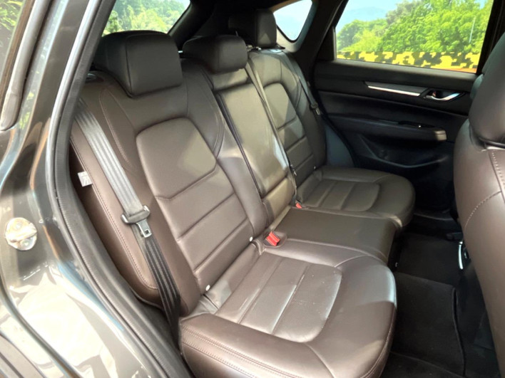 2020 Mazda CX-5 3DA-KF2P (UW-6a150f0d0a2b4)[28]