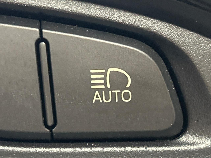 2019 Toyota Vitz DBA-KSP130 (UW-6a150f173d097)[12]
