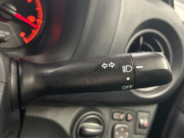 2019 Toyota Vitz DBA-KSP130 (UW-6a150f173d097)[6]