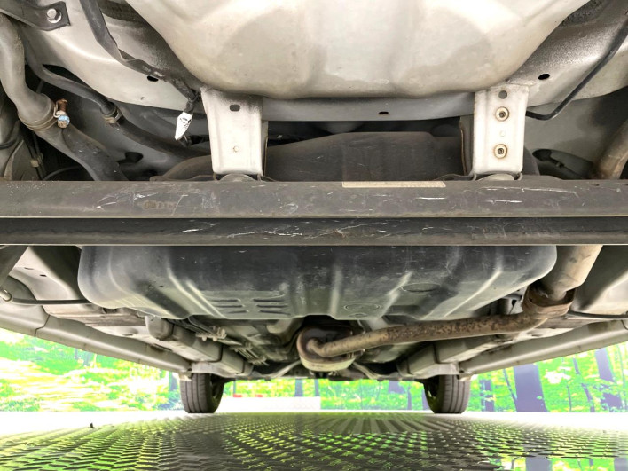 2013 Daihatsu Mira Cocoa DBA-L675S (UW-6a150f1b5e965)[9]