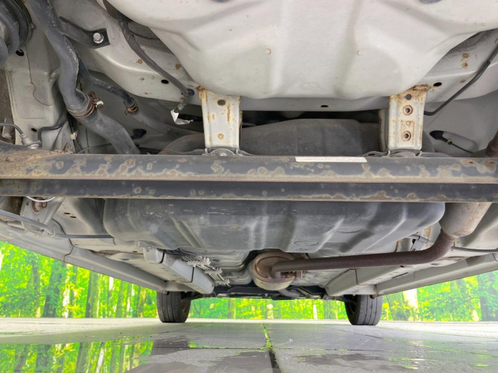 2011 Daihatsu Move DBA-LA100S (UW-6a150f1c5c342)[21]