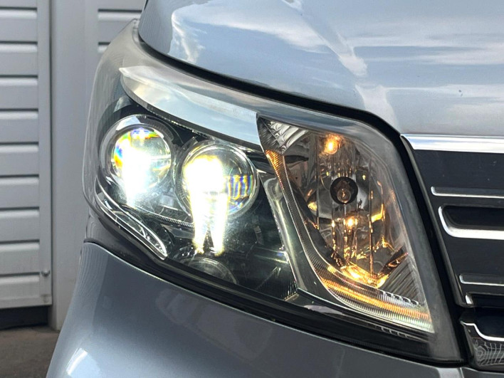 2013 Daihatsu Move DBA-LA100S (UW-6a150f1d41e8e)[10]