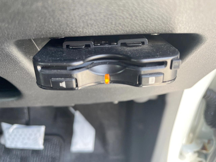 2015 Daihatsu Move DBA-LA150S (UW-6a150f1dbeb1b)[18]