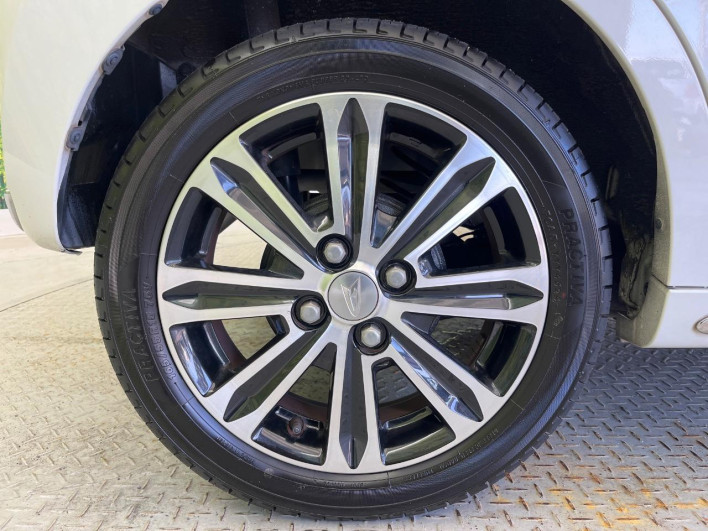 2015 Daihatsu Cast DBA-LA250S (UW-6a150f2010ed1)[22]
