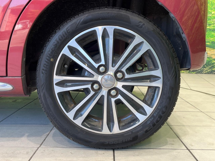 2017 Daihatsu Cast DBA-LA250S (UW-6a150f206b509)[12]