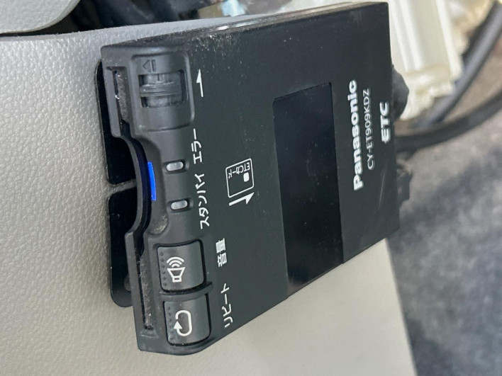 2012 Daihatsu Mirai Ease DBA-LA300S (UW-6a150f2363831)[27]