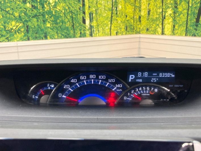 2016 Daihatsu Tanto DBA-LA600S (UW-6a150f2b3c3b2)[20]