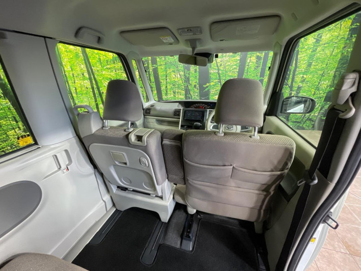2017 Daihatsu Tanto DBA-LA600S (UW-6a150f2c3a3cb)[21]