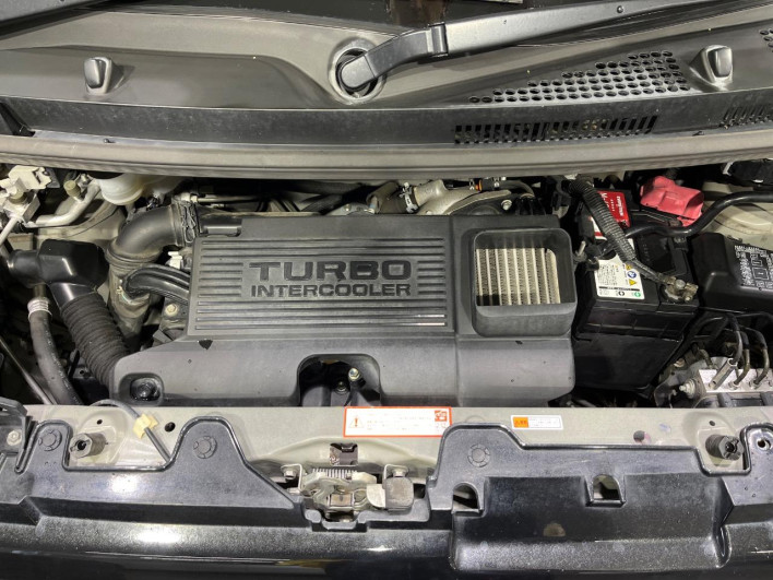 2015 Daihatsu Wake DBA-LA710S (UW-6a150f347cc16)[10]