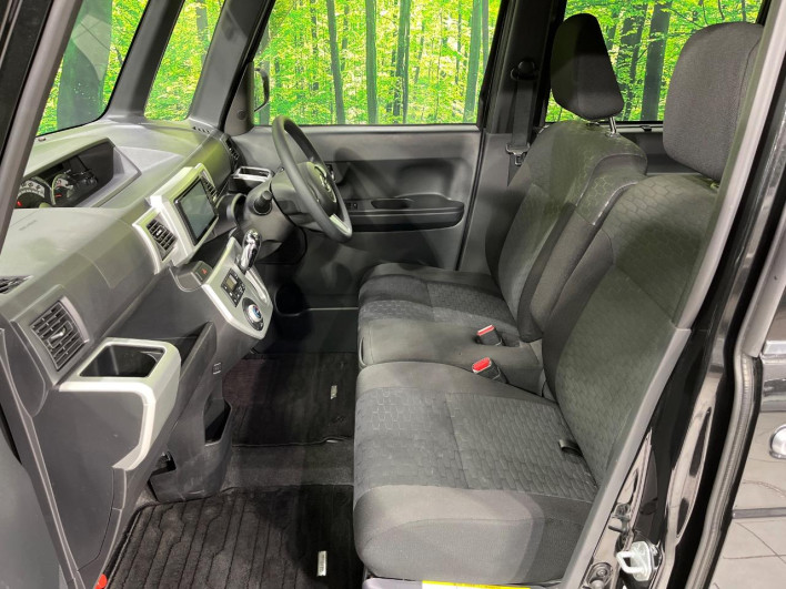 2015 Daihatsu Wake DBA-LA710S (UW-6a150f347cc16)[25]