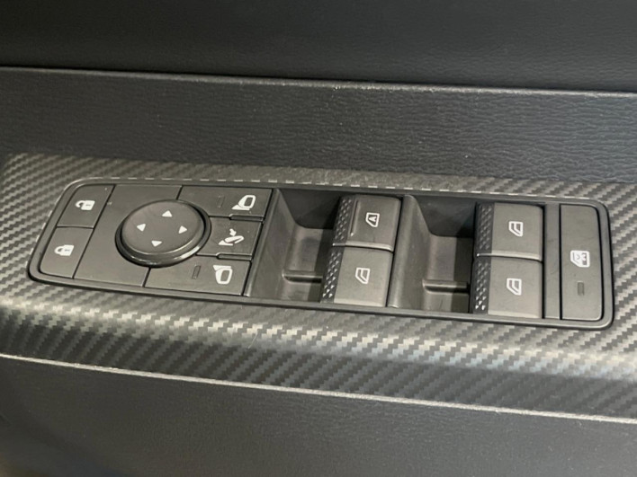 2024 Mitsubishi Triton 3DF-LC2T (UW-6a150f4130e08)[21]