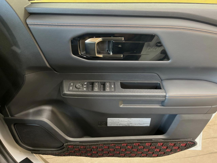 2024 Mitsubishi Triton 3DF-LC2T (UW-6a150f4130e08)[20]