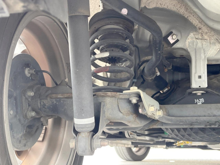 2017 Toyota TANK DBA-M900A (UW-6a150f43805c0)[9]