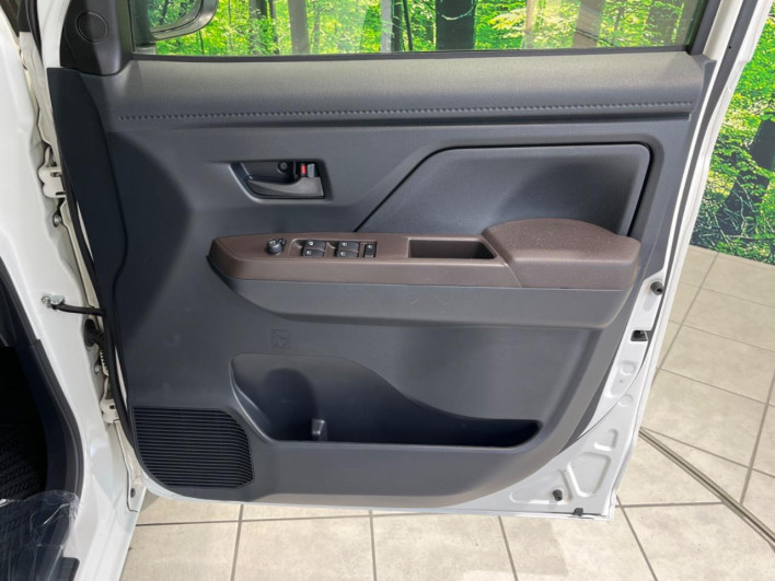 2018 Toyota Roomy DBA-M900A (UW-6a150f4490e69)[24]