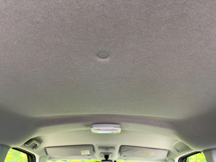 2018 Toyota Roomy DBA-M900A (UW-6a150f4490e69)[15]