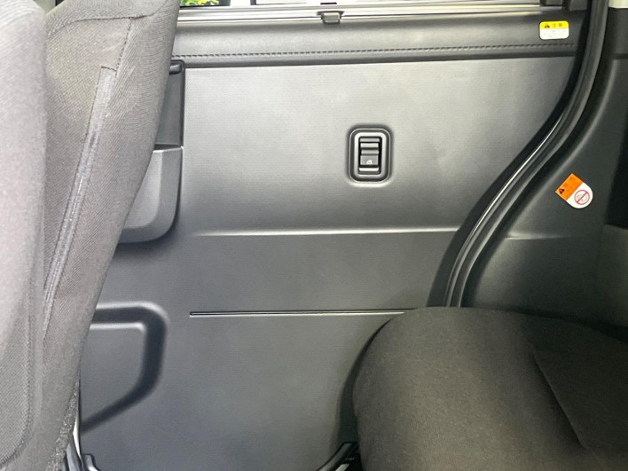 2019 Toyota Roomy DBA-M900A (UW-6a150f46a4358)[20]