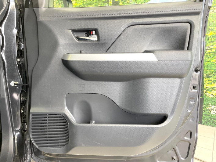2020 Toyota Roomy DBA-M900A (UW-6a150f46e5c3f)[25]