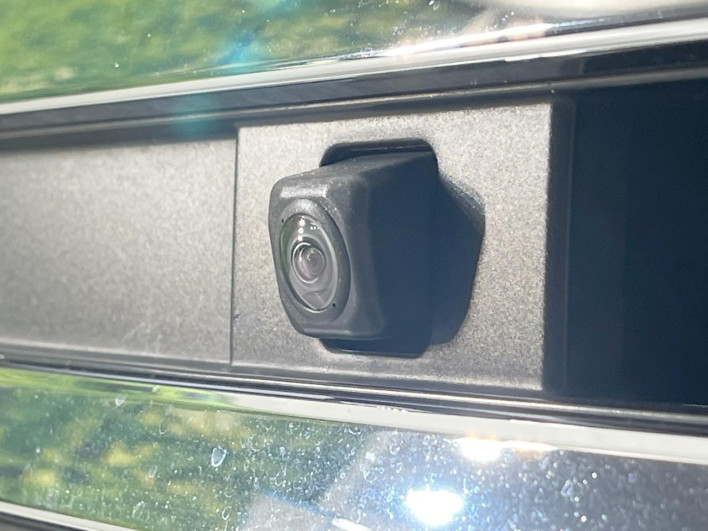 2021 Daihatsu Toll 5BA-M900S (UW-6a150f4ca76ff)[9]