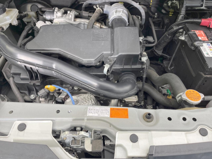 2021 Daihatsu Toll 5BA-M900S (UW-6a150f4ca76ff)[4]