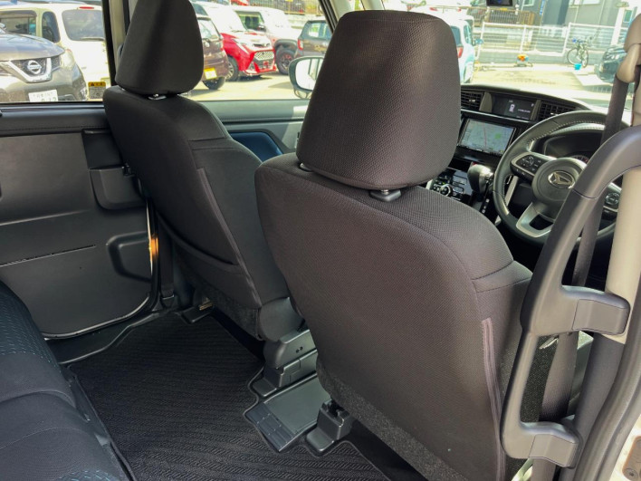 2022 Daihatsu Toll 4BA-M900S (UW-6a150f4ca90a2)[21]