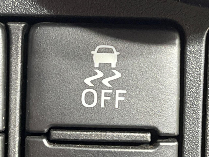 2018 Toyota Roomy DBA-M910A (UW-6a150f4d60f34)[17]
