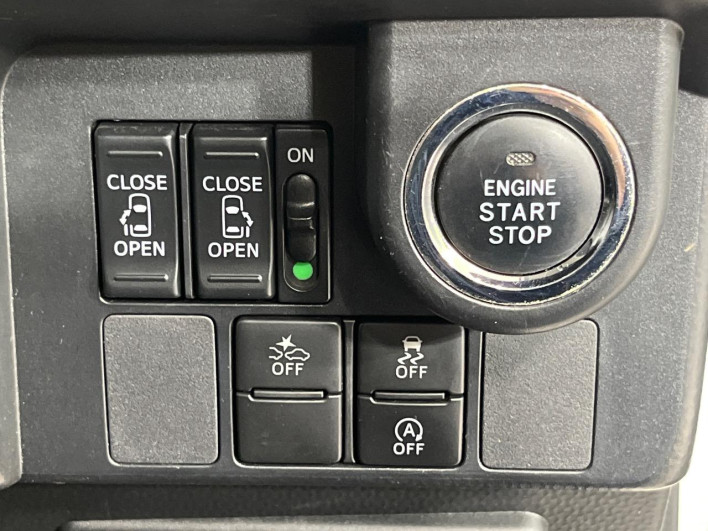 2018 Toyota Roomy DBA-M910A (UW-6a150f4d60f34)[14]