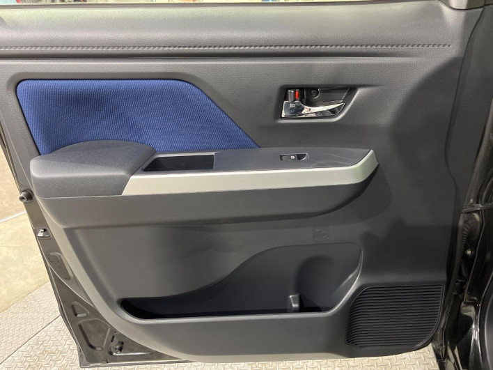 2019 Toyota TANK DBA-M910A (UW-6a150f4e66b0c)[28]