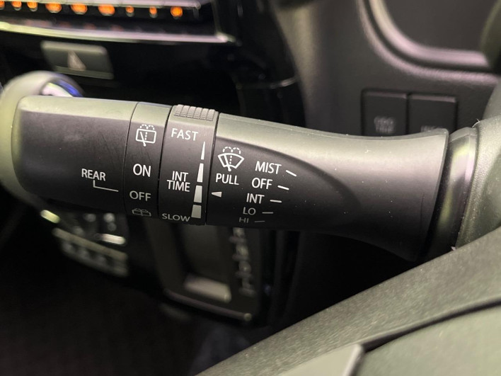 2017 Suzuki Solio Bandit DAA-MA36S (UW-6a150f4f75dbd)[28]