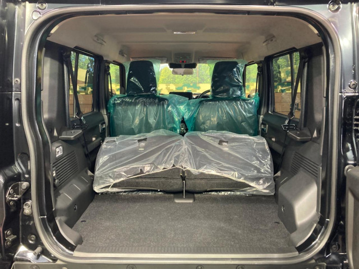 2026 Suzuki Jimny Nomad 3BA-JC74W (UW-6a150f534e5d4)[26]