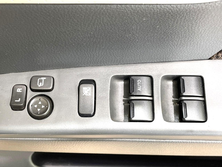 2013 Suzuki MR Wagon DBA-MF33S (UW-6a150f5716cb0)[8]