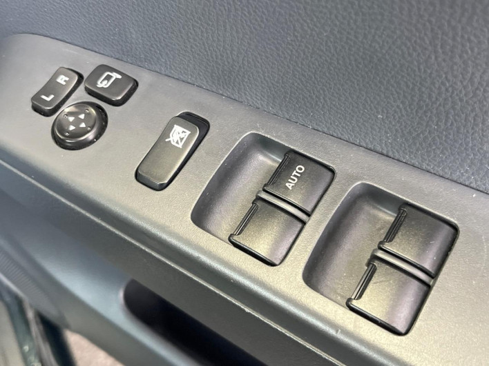 2015 Suzuki MR Wagon DBA-MF33S (UW-6a150f573289f)[9]