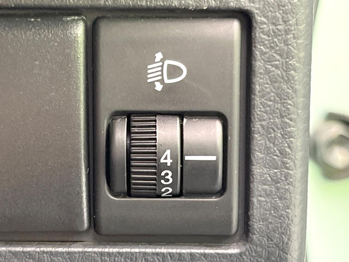 2012 Nissan Moco DBA-MG33S (UW-6a150f57ce795)[16]