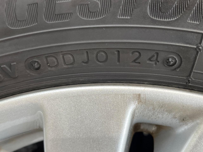 2015 Suzuki Wagon R Stingray DAA-MH44S (UW-6a150f5cea564)[7]