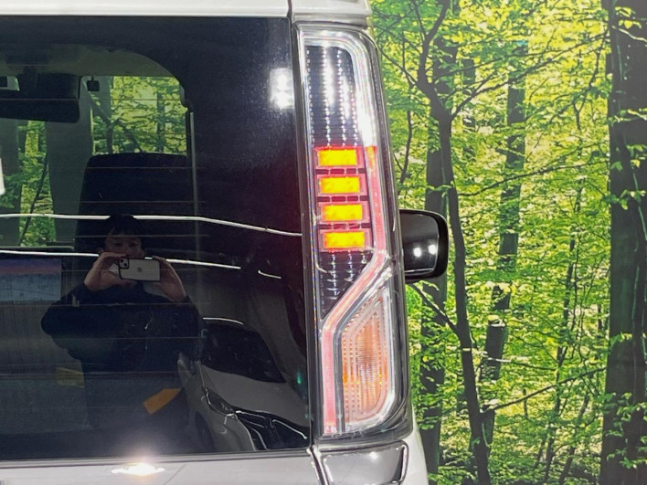 2018 Suzuki Spacia Custom DAA-MK53S (UW-6a150f655117e)[8]