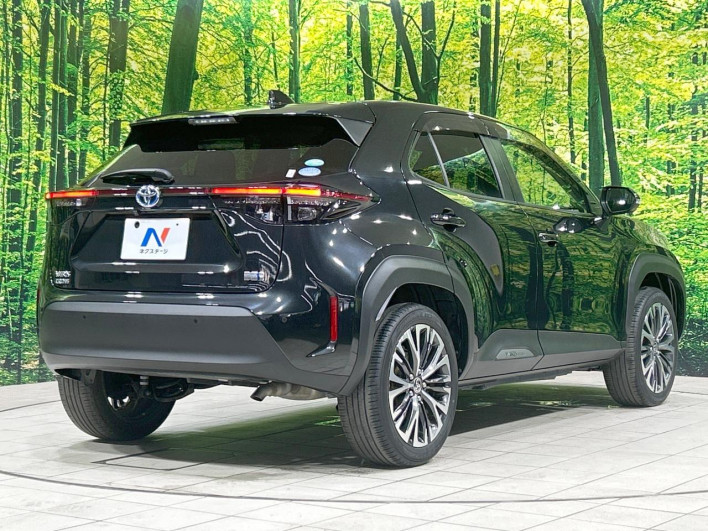 2020 Toyota Yaris Cross 6AA-MXPJ10 (UW-6a150f8b9140c)[17]