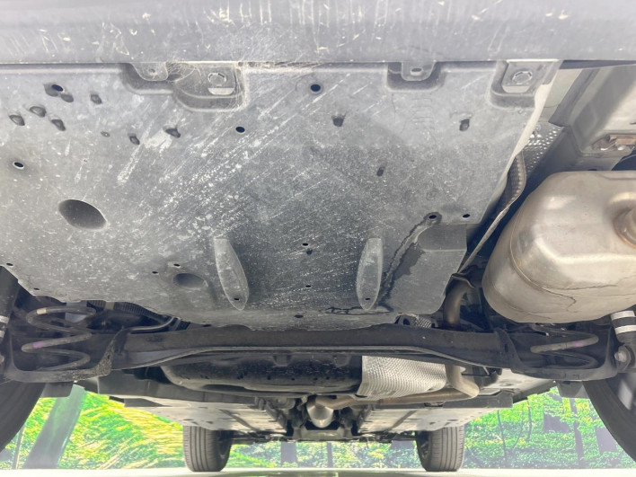 2020 Toyota Yaris Cross 6AA-MXPJ10 (UW-6a150f8b9140c)[23]