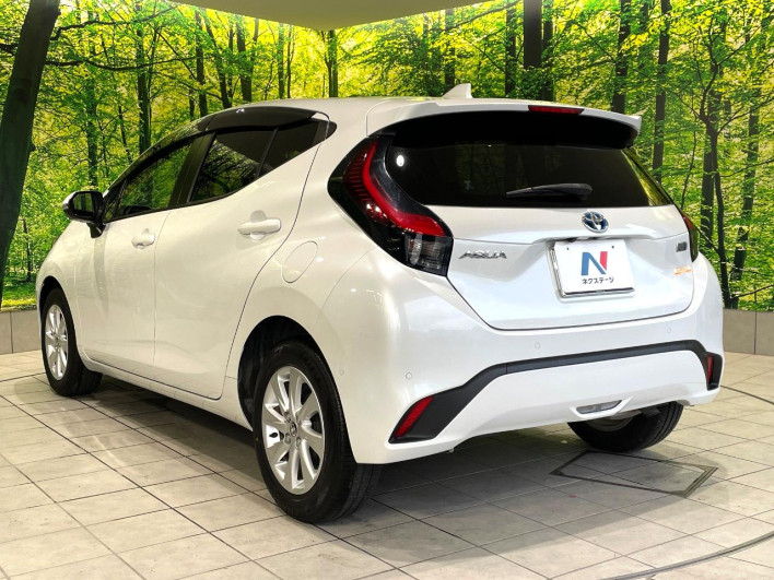 2021 Toyota Aqua 6AA-MXPK11 (UW-6a150f919d432)[10]